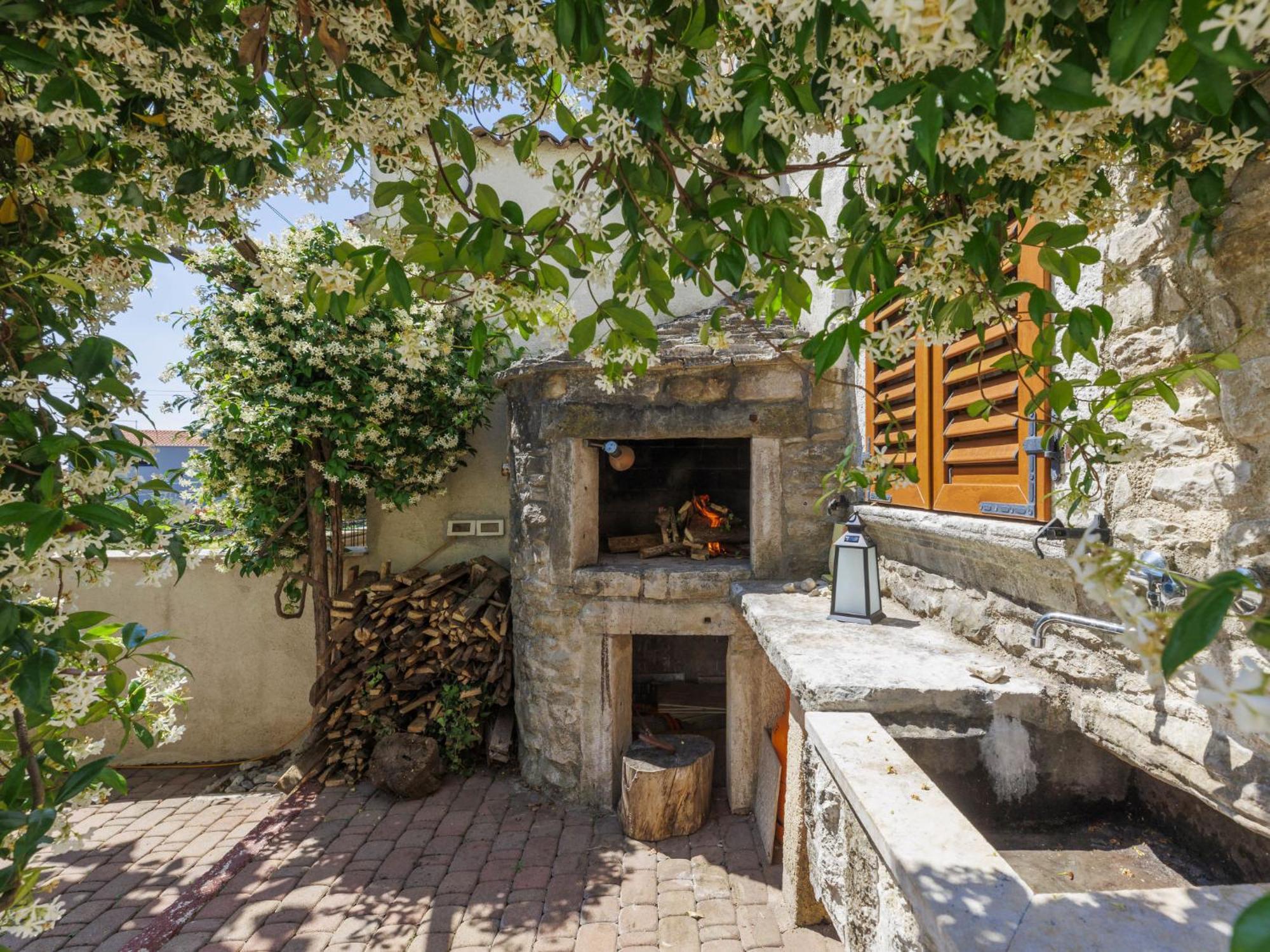 Holiday Home Pinia I - Kst126 By Interhome Kaštelir Εξωτερικό φωτογραφία